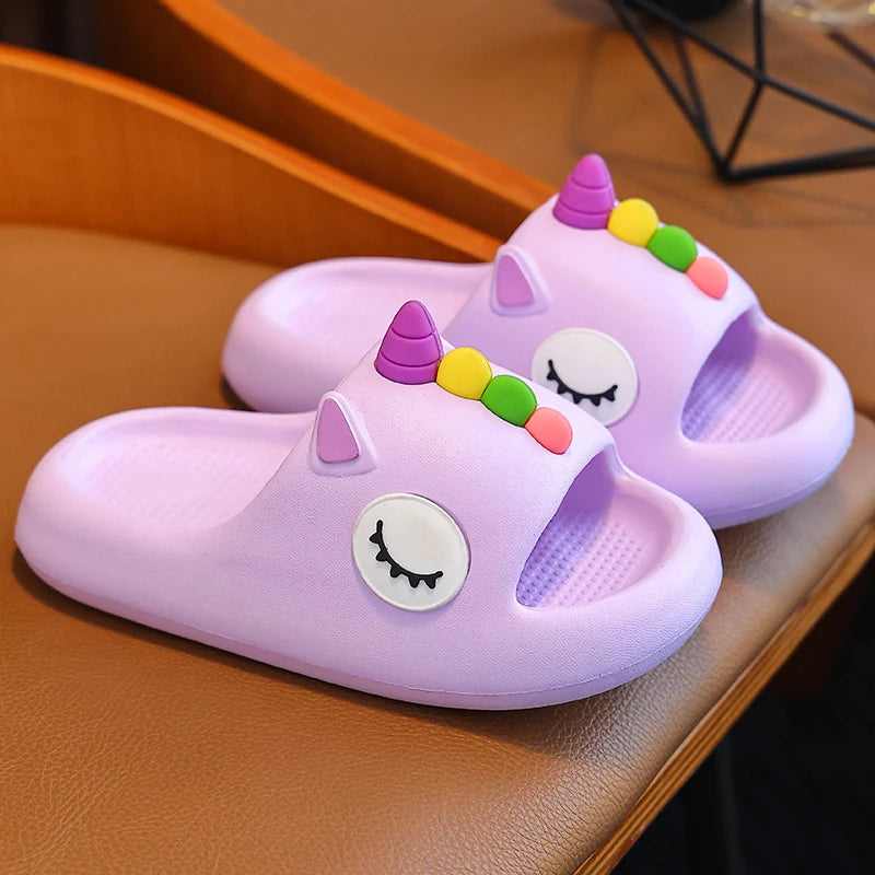 Chaussons antidérapants multivariés Sleepy Unicorn pour enfants