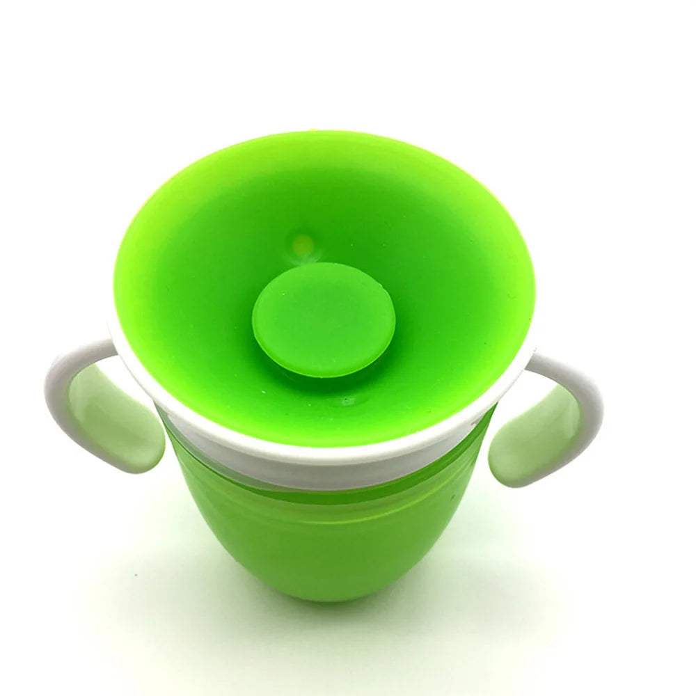 Tazza antiversamento per bambini multivariante