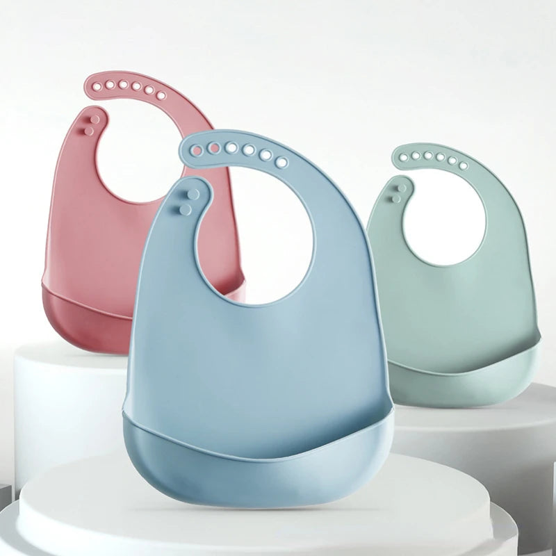 Bavaglino in silicone con tasca per neonati multivariante
