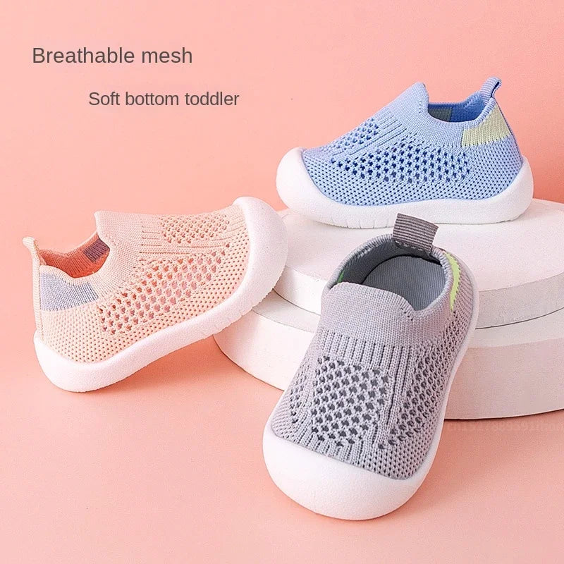 Variantenreiche atmungsaktive Anti-Rutsch-Schuhe für Kinder