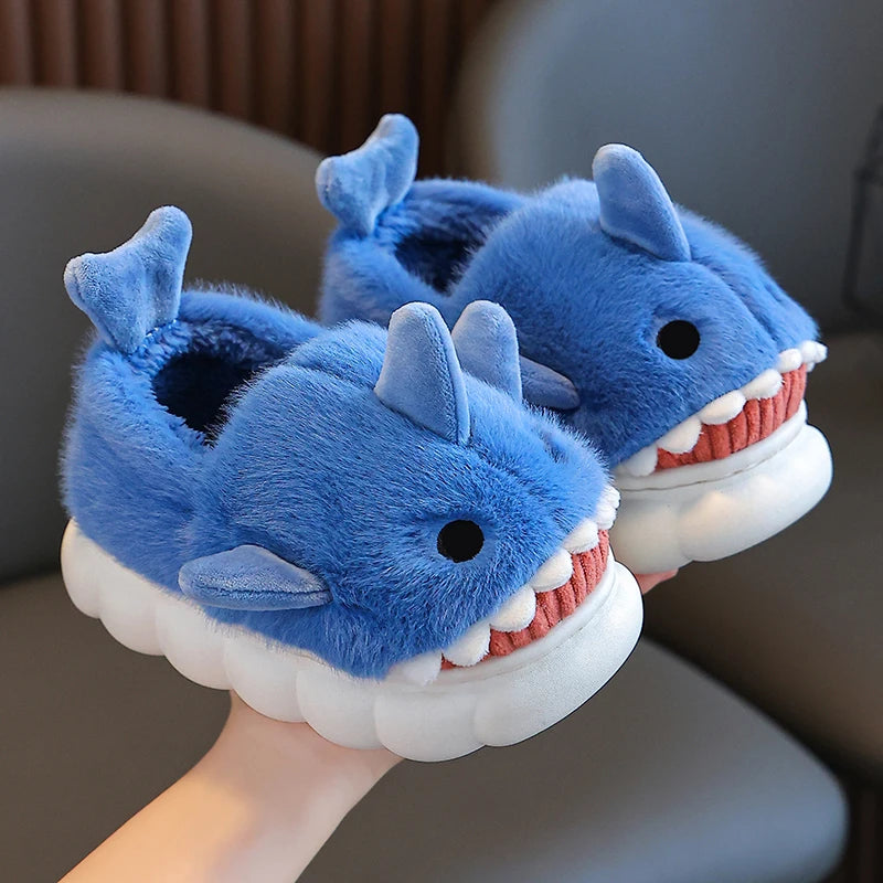 Chaussons requin rembourrés antidérapants pour enfants et adolescents
