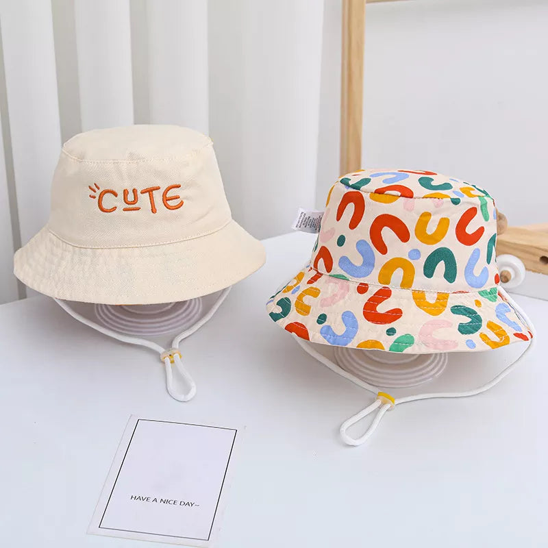 Bob brodé double face pour enfant