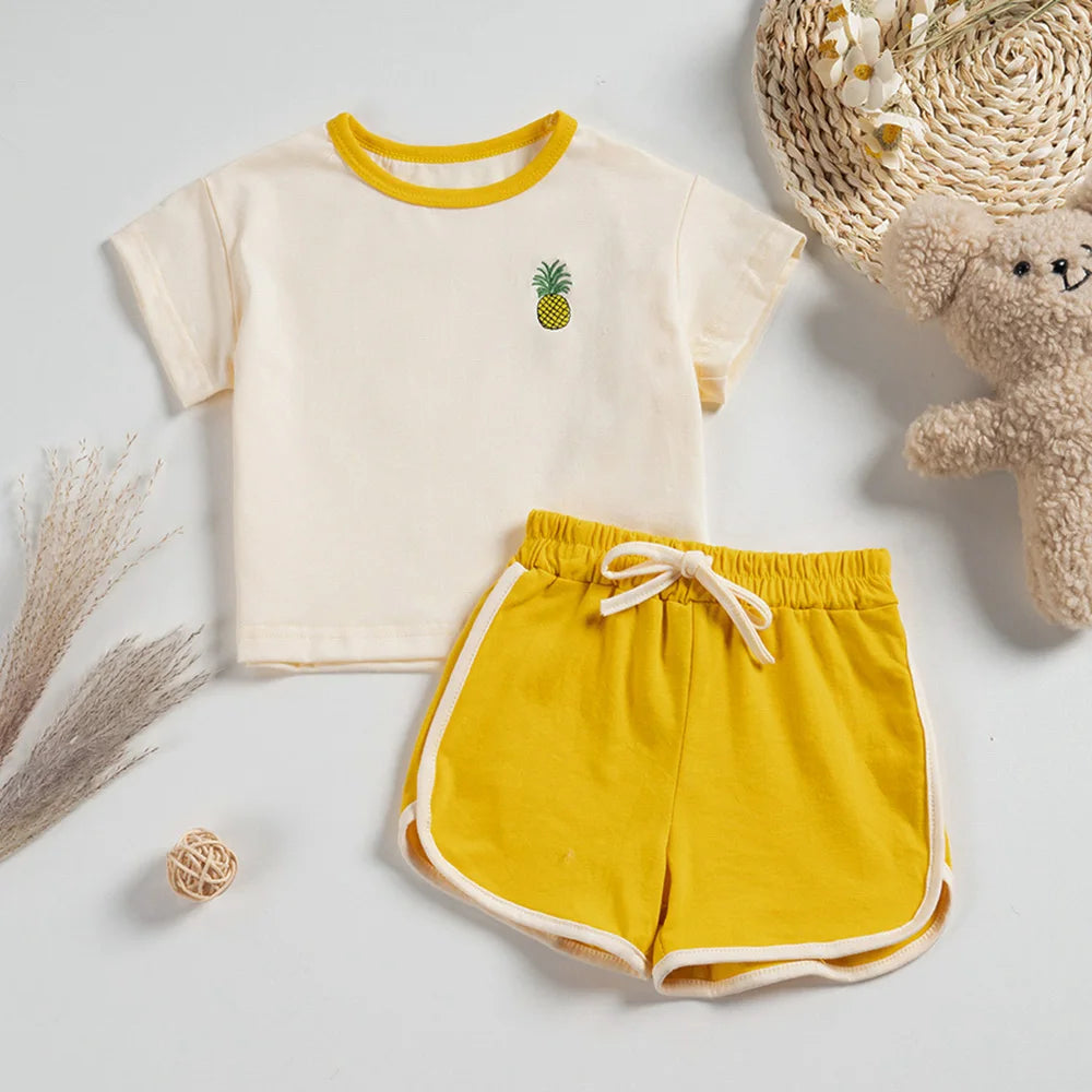 Ensemble de survêtement 2 pièces multivariant avec t-shirt et short pour enfant