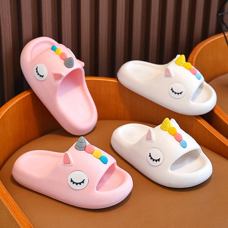 Chaussons antidérapants multivariés Sleepy Unicorn pour enfants